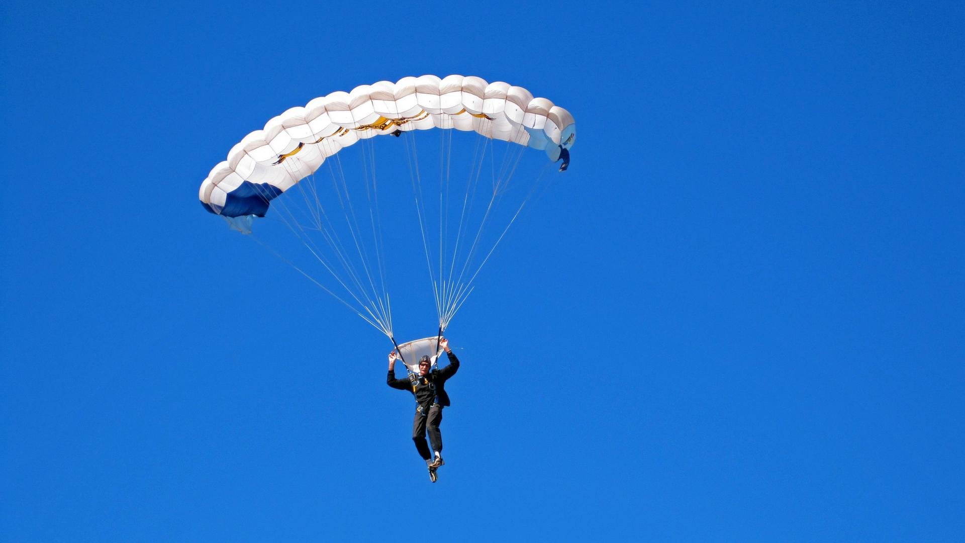 高校运动心理学服务体系,运动心理学院校