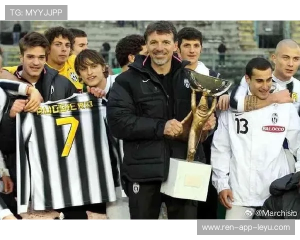 尤文旧将转型教练成绩惨淡，意大利足坛又输一代！