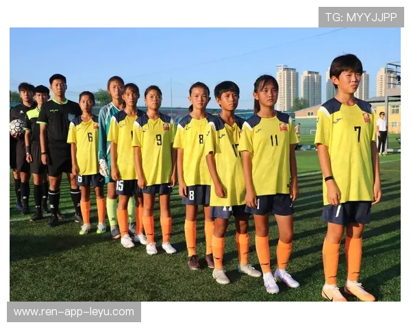 足球学院推动女足校园联赛与青训对接工作,女足踢校队 足球学院推动女足校园联赛与青训对接工作,女足踢校队